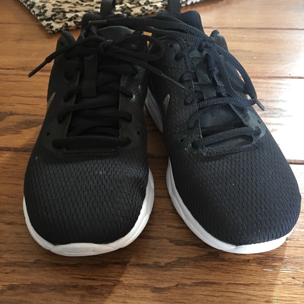Nike boys shoes